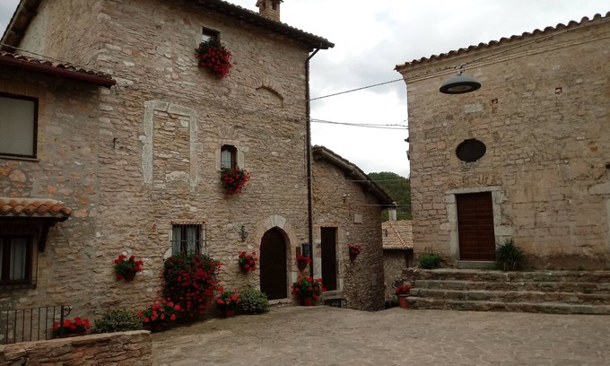 Macerino Casa | CASA LA TORRE en el pequeño pueblo de Macerino en Umbría