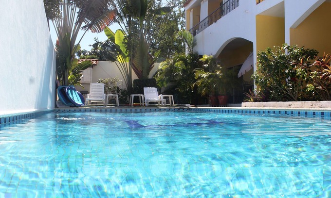 Barra de Navidad Condominio | Casa las margaritas de la Barra de Navidad preciosos apartamentos con una gran piscina