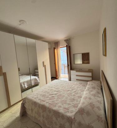 Campofelice di Roccella Apartamento | Casa Lauretta
