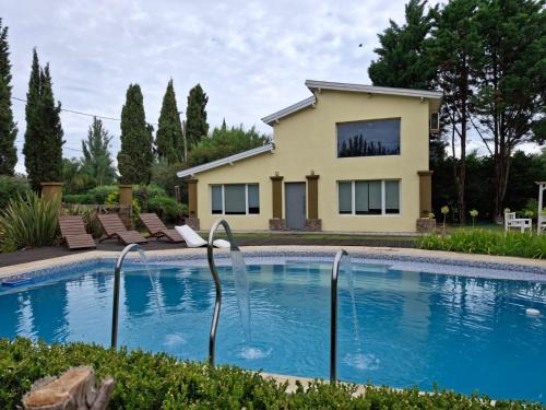 San Pedro Casa | Casa linda con pileta y parque