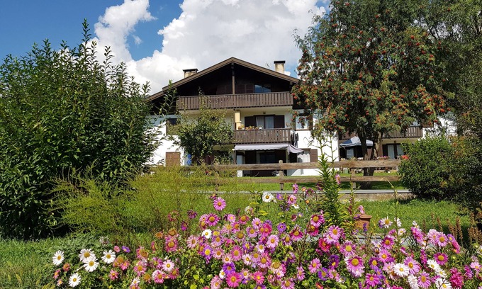 Tesero Apartamento | Casa Luisa Mountain View Apartment