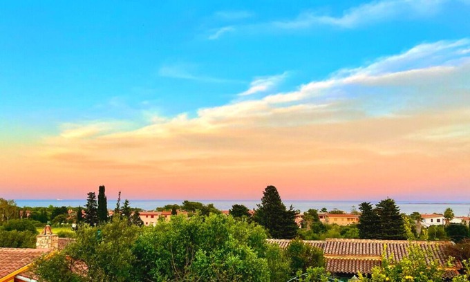 Siniscola Condominio | Casa Monaco di Baviera II with garden