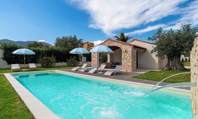 Castiadas Villa | Casa Moros 6, Emma Villas