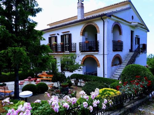 Falconara Albanese Casa | Casa nel verde !