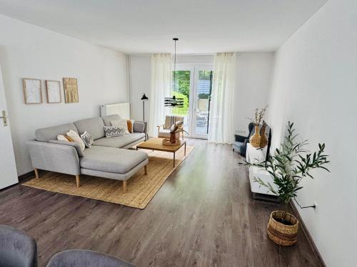 Herford Casa | "Casa Nova - Garden Retreat Herford" ruhiges Townhouse mit Garten & Stil nahe Messe Bad Salzuflen