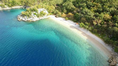 Porozina Apartamento | Casa Porozina - Cozy Apartments & Rooms - Paradise Beach 300m