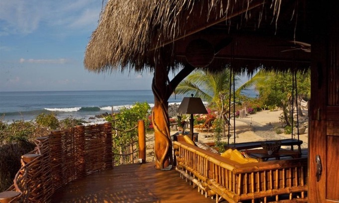 Troncones Villa | Compuesto Casa Porvenir: La Casita & El Nido - Elegancia esculpida en la playa