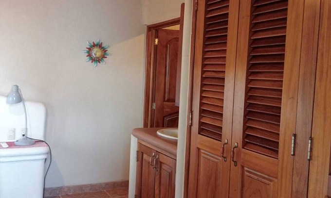 Lo de Marcos Casa | Casa Rebeca | Tranquilidad en lo alto con vista panorámica y piscina privada