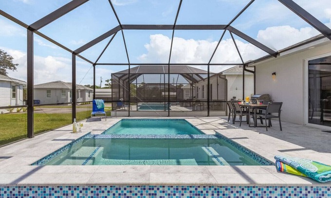 Bonita Springs Casa | Casa Rio! Modern Pool/Spa Home!