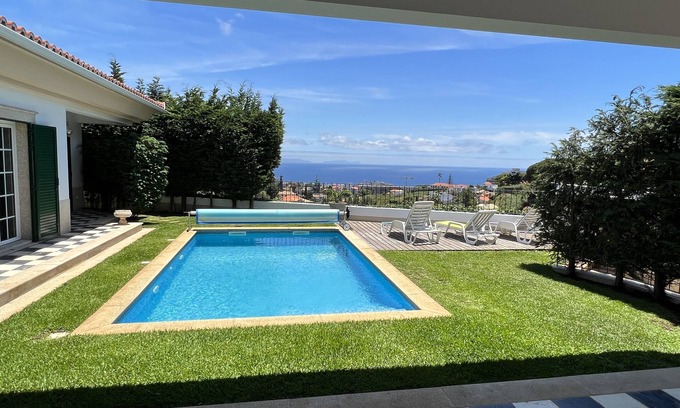 Santo Antonio Casa | Casa Roc Madeira | 5 Bedrooms | Ocean and City Views, Private Heated Pool