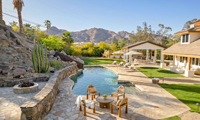 Bighorn Casa | Casa Roca Experience Luxury Surrounded by Natural Desert Elements