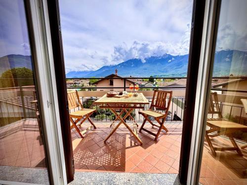 Domaso Apartamento | Casa Rosa