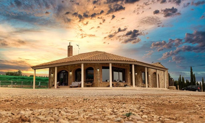 Mota del Cuervo Villa | Casa Rural CUESTA GRANDE