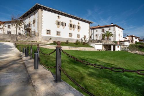 Urritzola Casa | Casa rural Iturrikoa