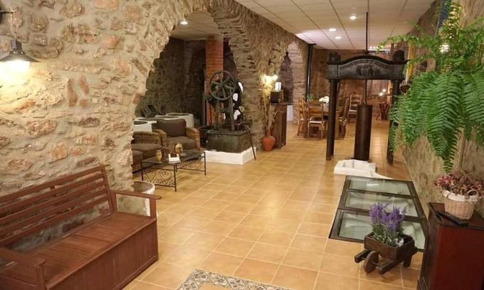 Gatova Casa | Casa Rural La Almazara