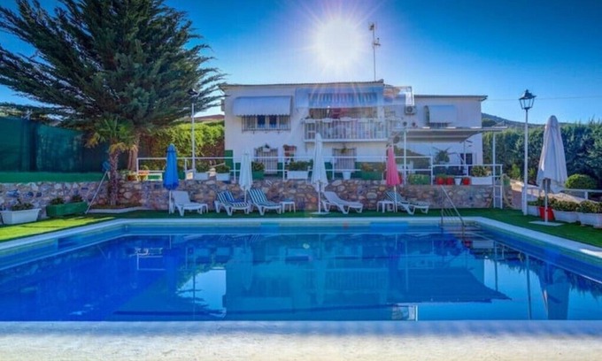 Puerto Lápice Chalet De Esquí | Los Rosales. Casa Rural en el corazón de La Mancha