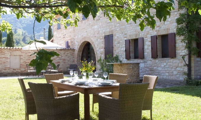 Arcevia Apartamento | Casa San Martino - Rustico tranquilo con piscina (4 + 3 personas) y un gran jardín