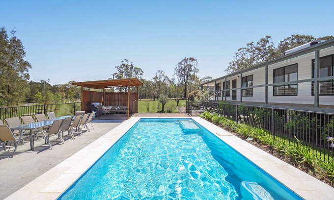 Pokolbin Casa | Casa Sangiovese Pokolbin 6 habitaciones, 5 baños, casa con piscina privada.