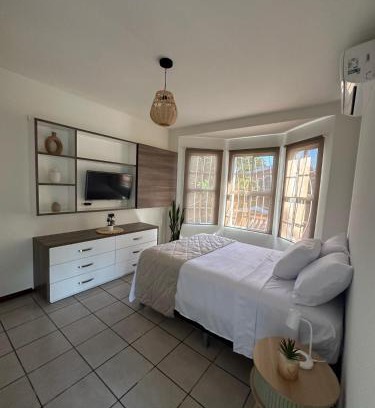 San Salvador Cama Y Desayuno | Casa Santa Elena Fuertevli