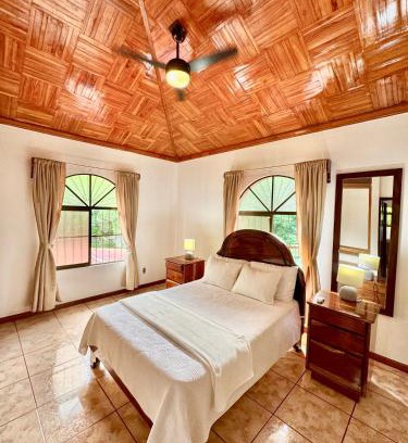 Dominical Casa | Casa Selvática