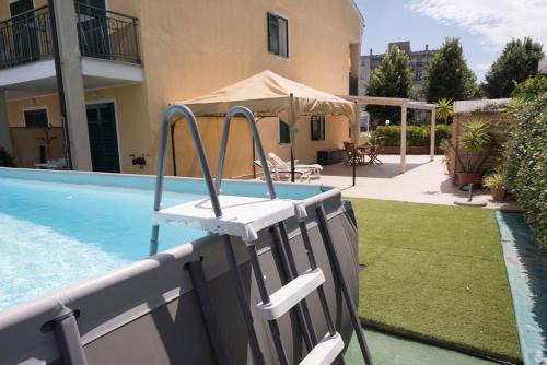 Albenga Apartamento | Casa Tiziana con Piscina privata e parcheggio riservato