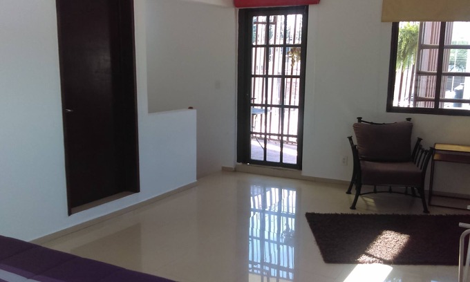 La Cruz Casa | CASA UBICADISIMA, COMODA C / 1 ESTACIONAMIENTO