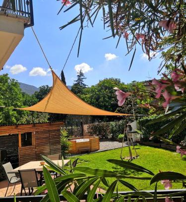 Colpetrazzo Casa | Casa vacanze Acero rosso