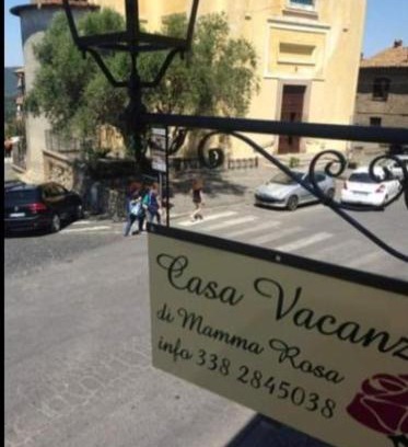 Canale Monterano Apartamento | Casa vacanze Mamma Rosa