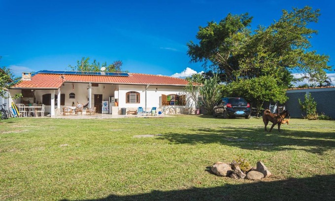Massaguacu Casa | Casa vista para montanha Pet Friendly