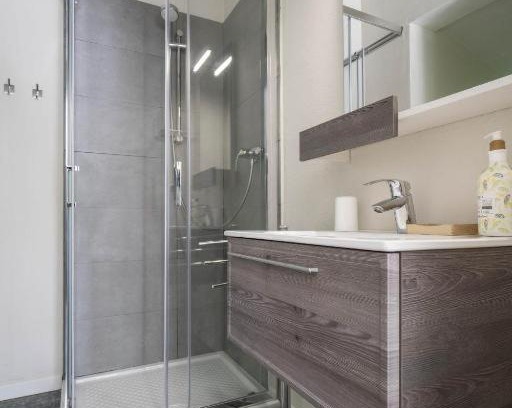 Castel San Pietro Terme Apartamento | Casadelfalegname ROVERE