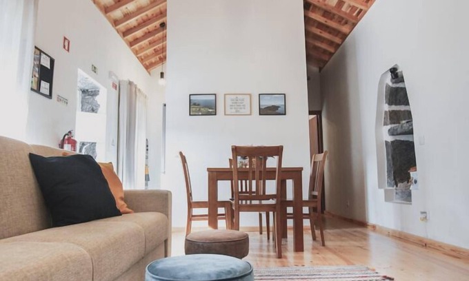 Angra do Heroismo Casa | Casas da Ribeira I- Incluido Pequeno Almoço