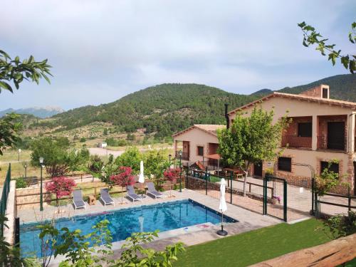 Riópar Casa | Casas Rurales La Loma