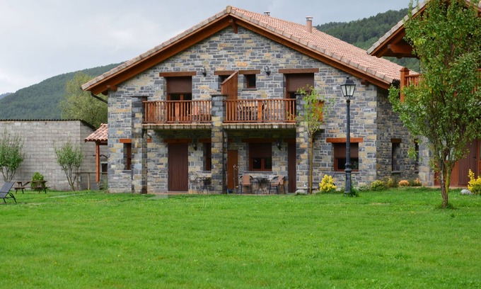 Puertolas Cabaña | Casas La Ribera. Extra 4 personas. Casa 16