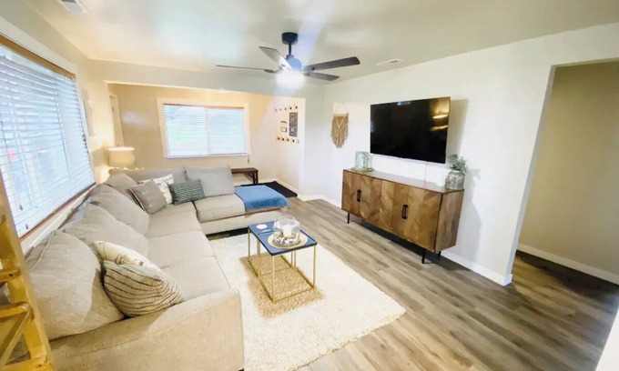 Cascade Casa | Cascade Basecamp: close to fun!