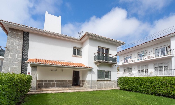 Cascais Villa | Cascais - Villa Jacarandá T8