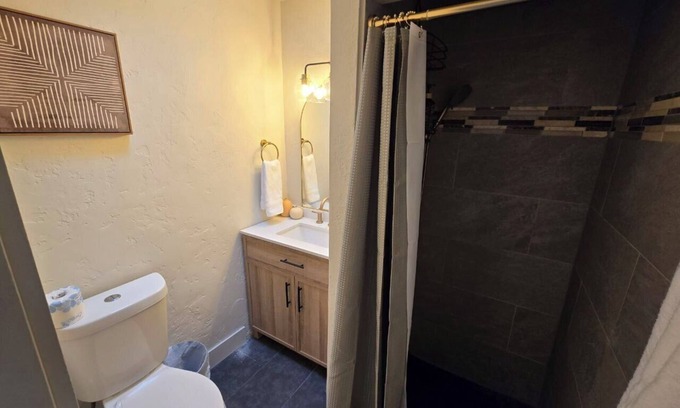 Manitou Springs Cabina | Casita 4: Historic Studio Retreat