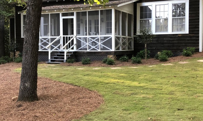 Hamilton Cabina | Cason’s Cabin NUEVA LISTA en el área de Callaway Gardens * Oferta de PRIMERA VEZ PARA PÚBLICO *