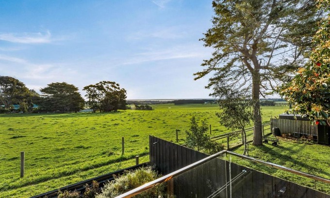 Wimbledon Heights Casa | Castlebay