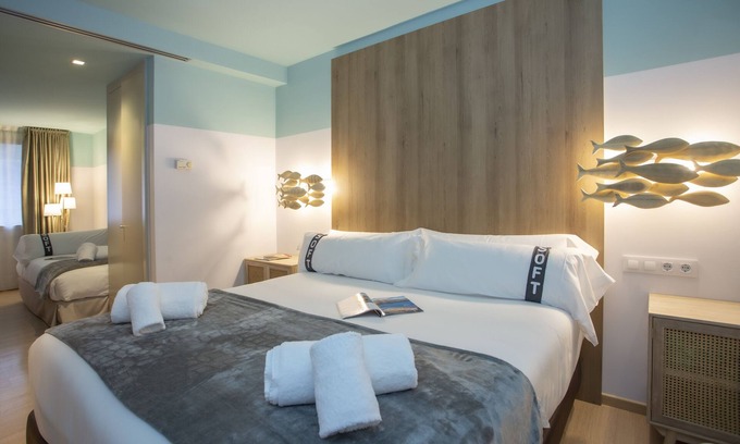 La Nova Esquerra de l'Eixample Hotel | Casual Colours Barcelona Hotel