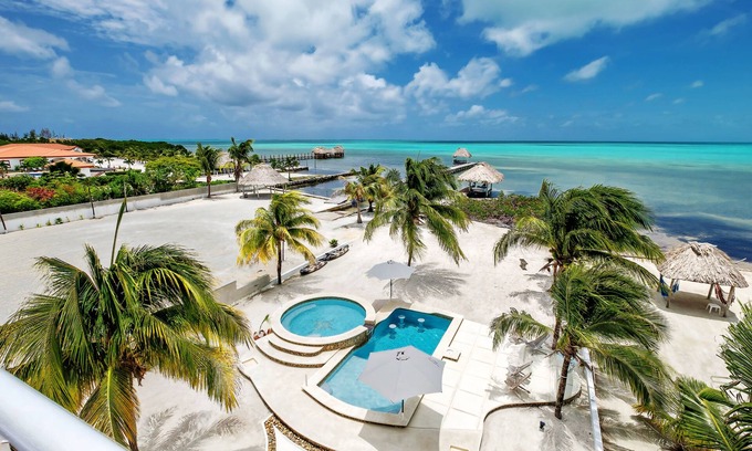 Boca Ciega Casa | 4BR / 4BA Caribbean Seafront, 2-Level Island Home, Pool, Kayaks, and Privacy