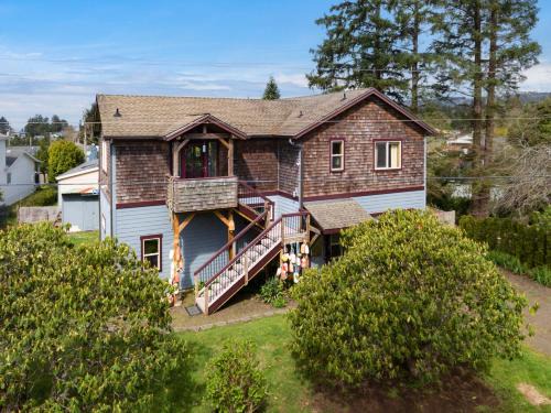 Netarts Casa | Casual Netarts Beach Bay Hideaway Tillamook OR