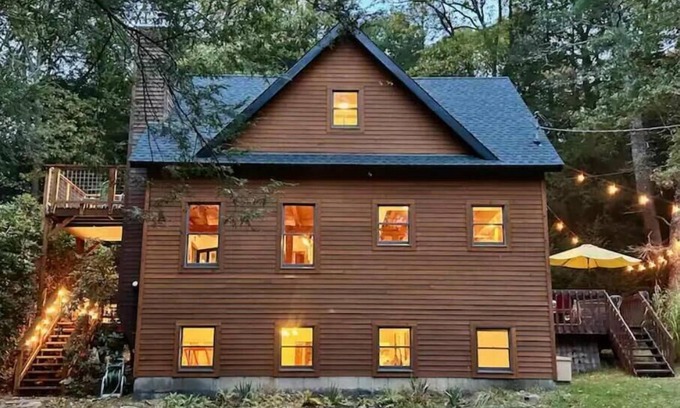 Samsonville Casa | Catskills Retreat on 10 Acres w/ Private Creek