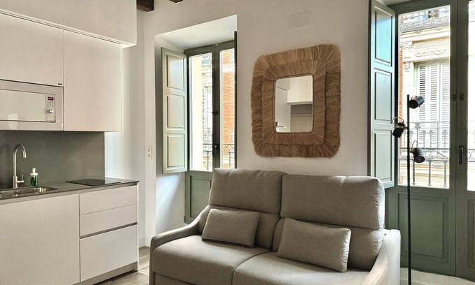 Barrio de La Latina Apartamento | CavaBajaSuites 303 PARQUE DEL RETIRO