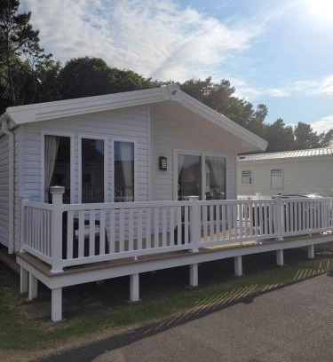 Cayton Bay Casa | Cayton Bay Lodge Parkdean Resorts