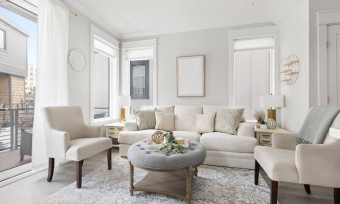 Downtown Wilmington Apartamento | Celebration @ The Cove Riverwalk Villas
