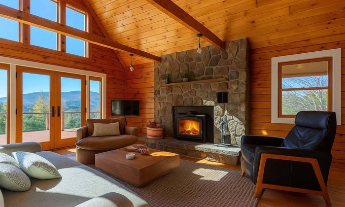 Schoharie Casa | Celestial Cabin: Mountain Views | Wraparound Deck