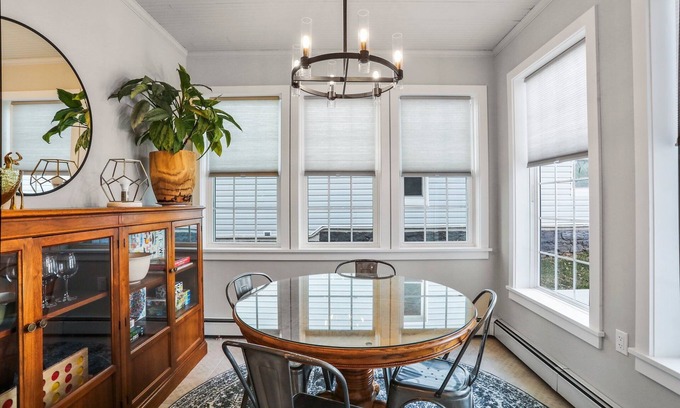 Chambersburg Apartamento | Central, Beautiful Apartment in Downtown Chambersburg