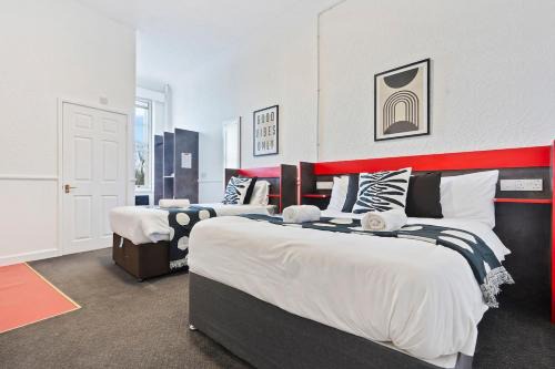 Dudley Apartamento | Central Dudley Stay-Sleeps 3, Kitchen&Free Parking