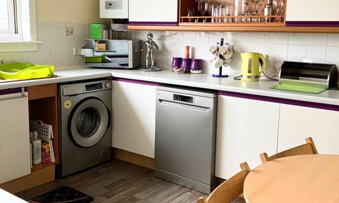 Falkirk Apartamento | Central Falkirk 3 Bedroom Apartment