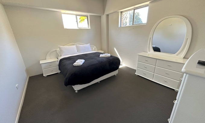 Grafton Apartamento | Central Ground Floor Apartment